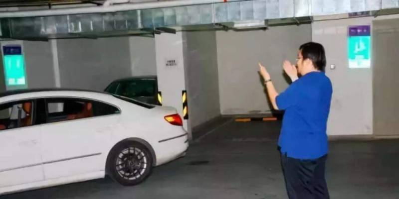 Hongqi Product Development1321